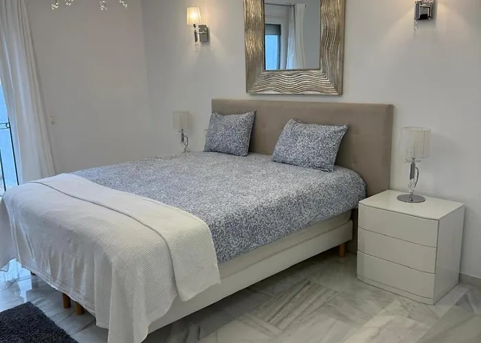 Somptueux Duplex Marbelle Apartment *